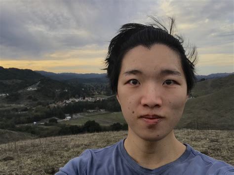 Michael Huang .